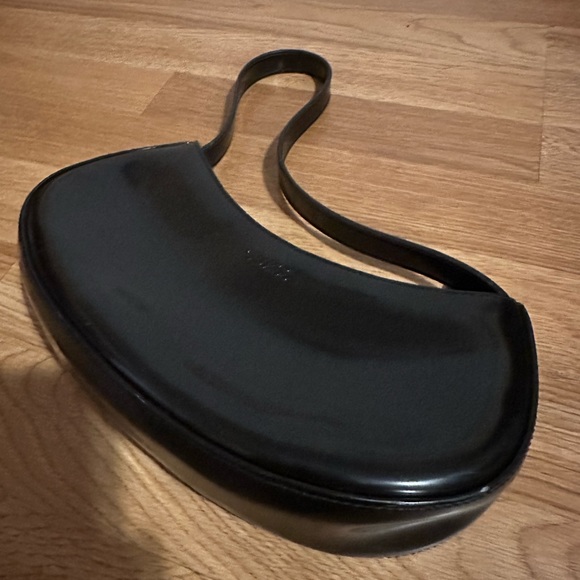 Guess handbag - Picture 2 of 3